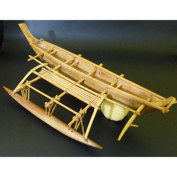Vintage Handmade Alaskan Wooden Outrigger Canoe Model ~ 16'' L X6'' WX 2 1/4'' H